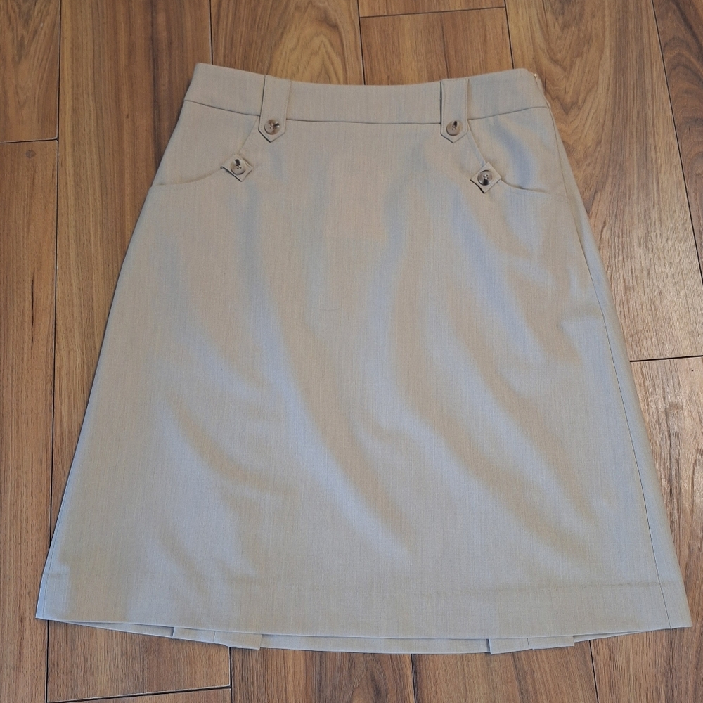Simple Retro Light khaki Skirt